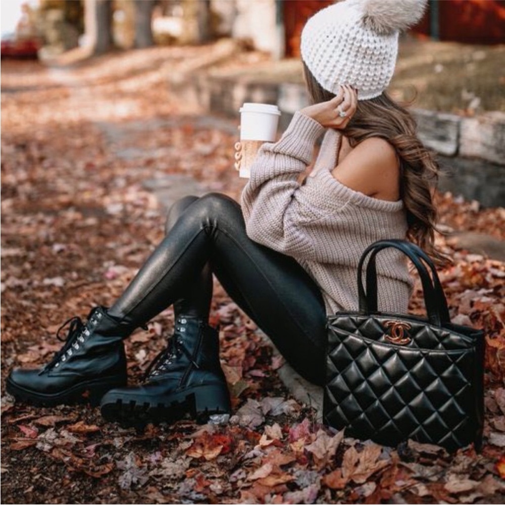 Spanx Faux Leather black legging